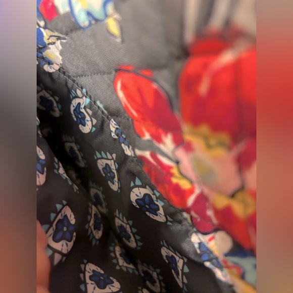 Vera Bradley Pretty Posies Quilted Carson Shoulder Crossbody Bag With 2 Straps - Picture 9 of 14